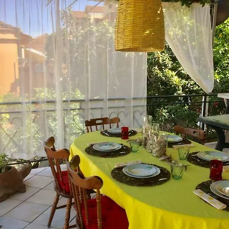 Stefania Houses Hébergement de vacances *